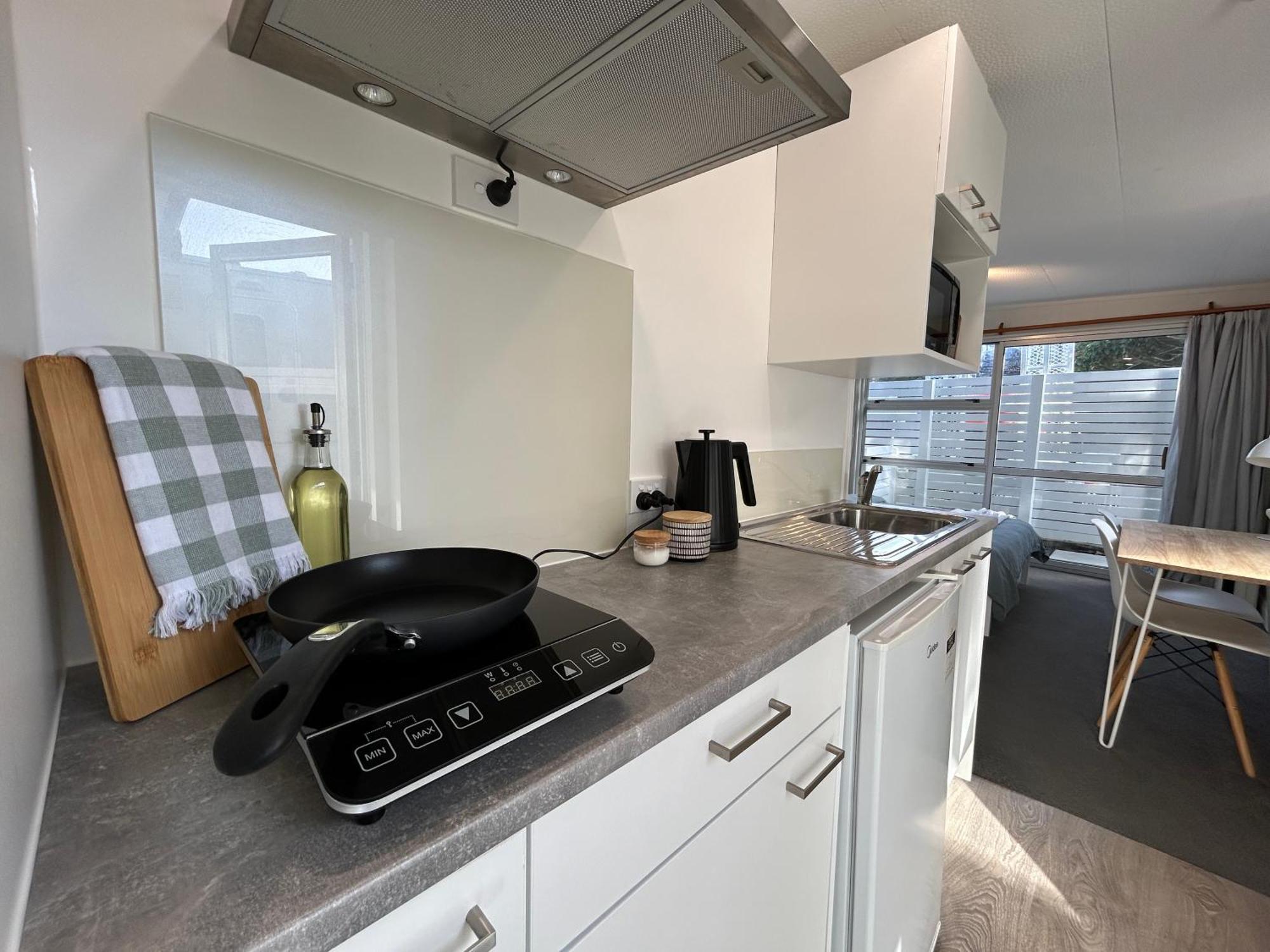 Comfortable Studio Close To Whangarei Central Buitenkant foto